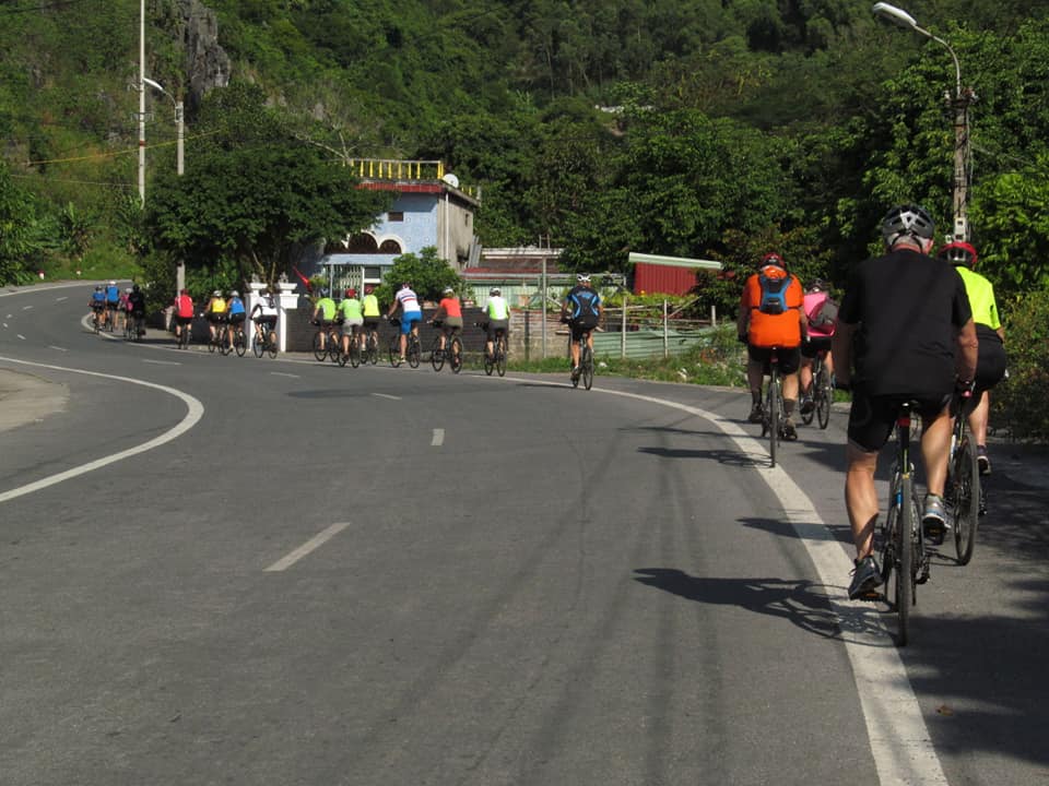 Cycling from Saigon to Hoi An Ancient Tour 5 Days
